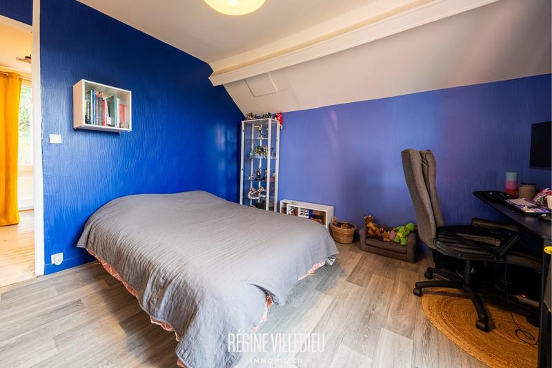 Maison - 90 m² - 3 pièces