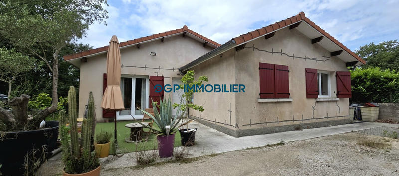 Maison - 95 m² - 3 pièces