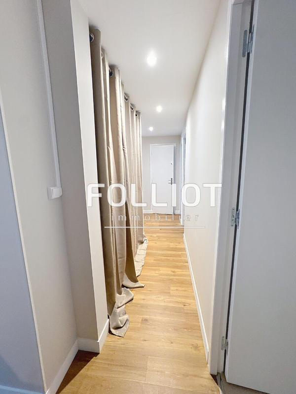 Appartement - 88 m² - 6 pièces