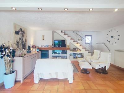 Maison - 175 m² - 5 pièces