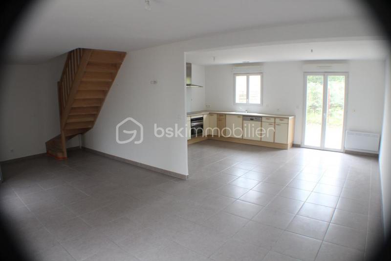 Maison - 106 m² - 4 pièces