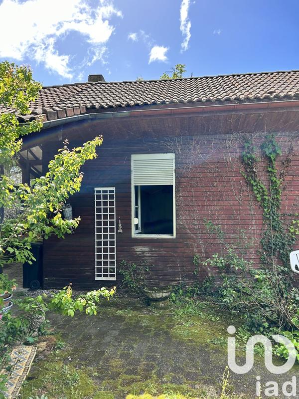 Maison - 280 m² - 14 pièces