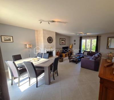 Maison - 125 m² - 6 pièces