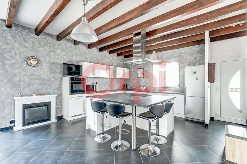 Maison - 182 m² - 5 pièces