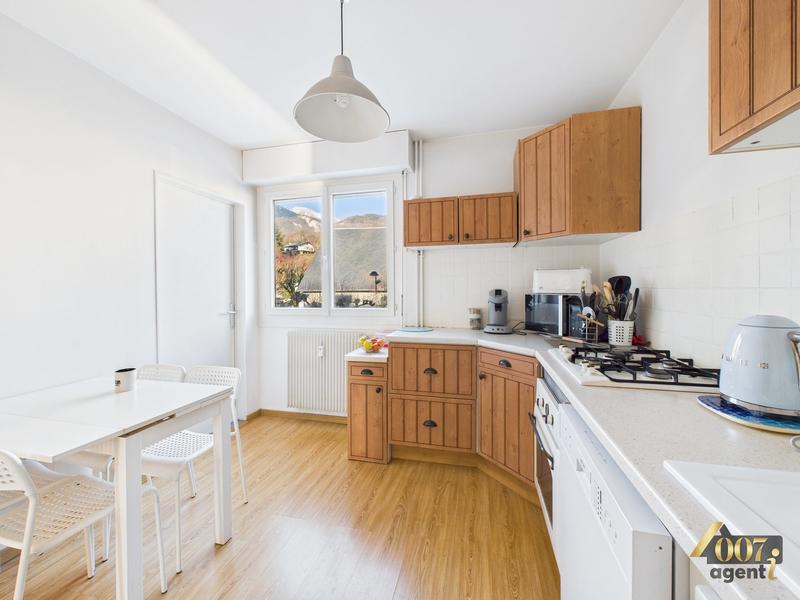 Appartement - 72 m² - 3 pièces