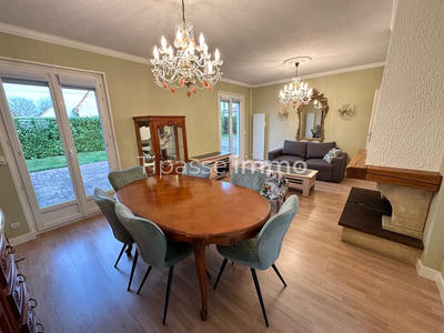 Maison - 96 m² - 4 pièces