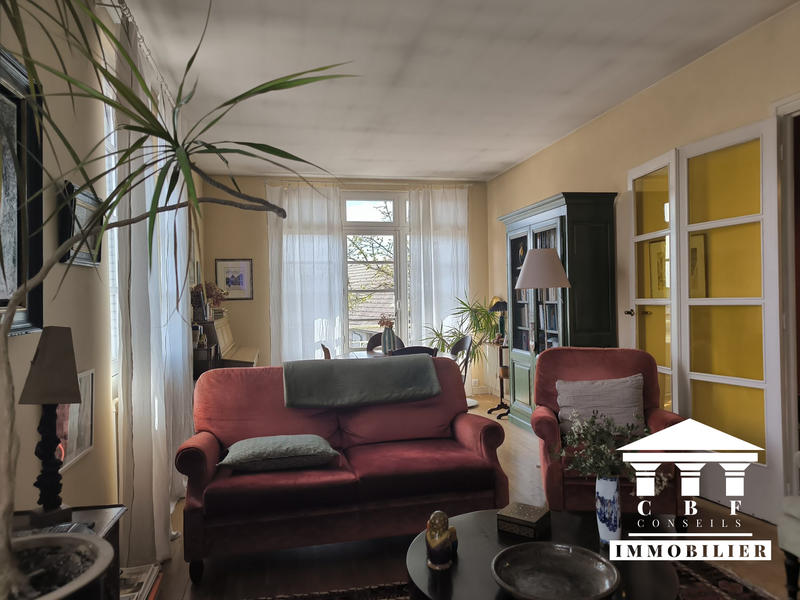 Maison ancienne - 177 m² - 7 pièces