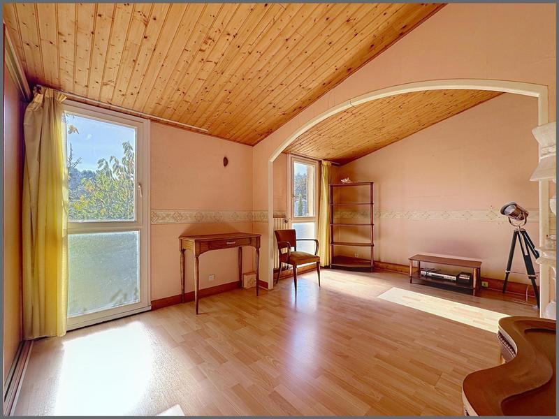 Maison - 103 m² - 4 pièces