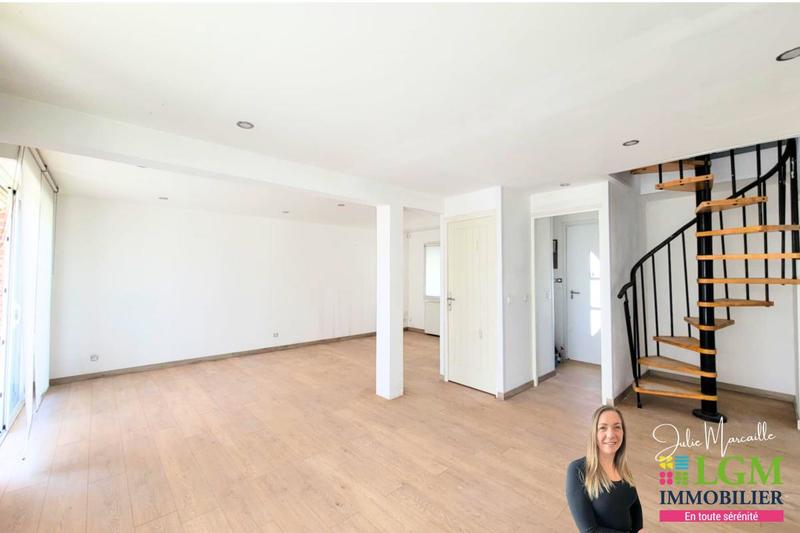 Maison - 102 m² - 4 pièces