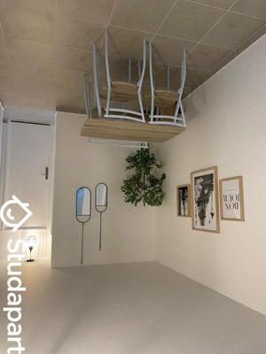 Chambre - 14 m² - 1 pièce