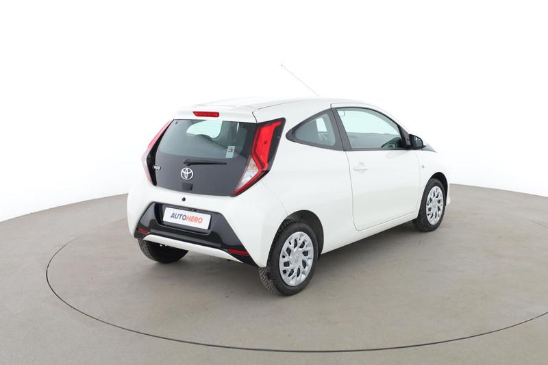 Toyota Aygo 1.0 Vvt-i X-Play X-Shift 3p 72 ch