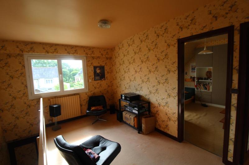 Maison - 130 m² - 8 pièces