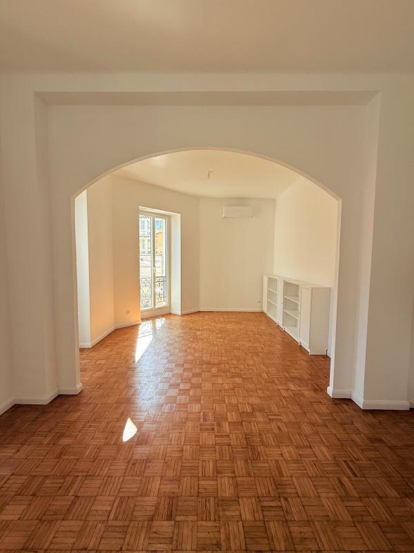 Appartement - 70 m² - 4 pièces