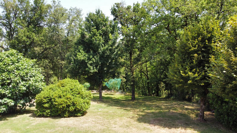 Maison - 220 m² - 7 pièces