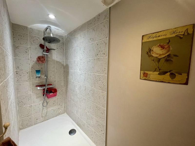 Maison - 511 m² - 35 pièces