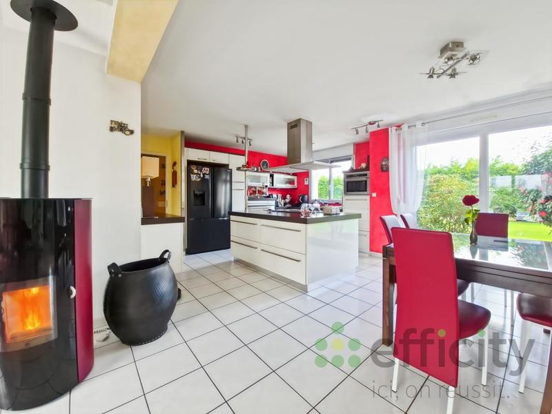 Pavillon - 287 m² - 10 pièces