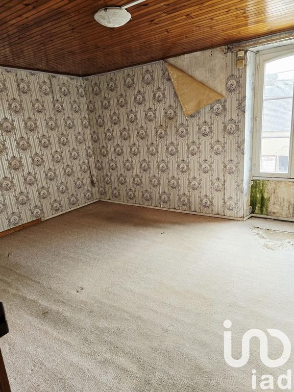 Maison - 87 m² - 7 pièces