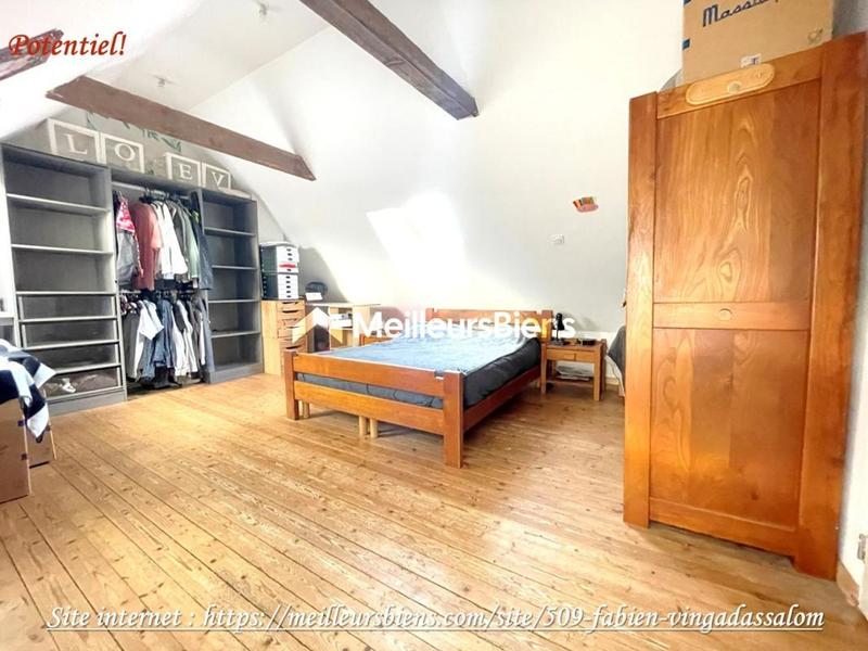 Propriété - 195 m² - 8 pièces