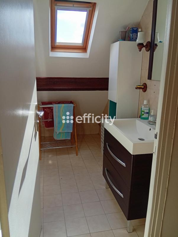 Maison - 217 m² - 10 pièces