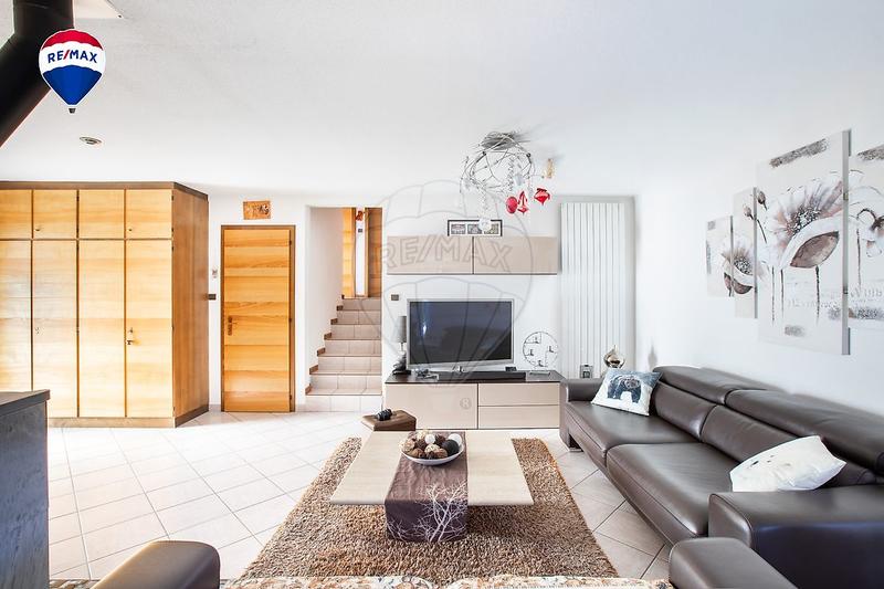 Maison - 162 m² - 7 pièces