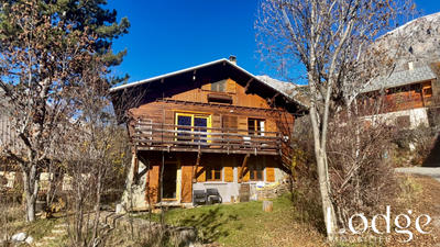 Maison - 110 m² - 7 pièces