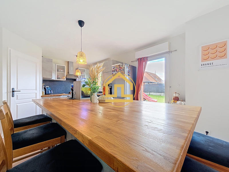 Maison - 151 m² - 4 pièces