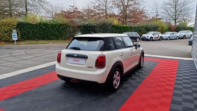 Mini 5 portes Hatch F55 Lci Cooper 136 Ch Bva7 Finition Business Design