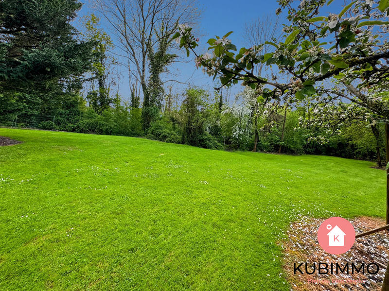 Maison - 212 m² - 8 pièces