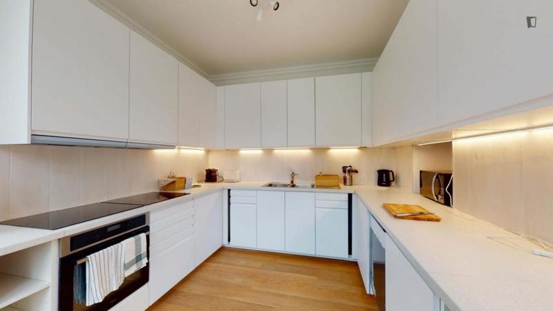 Chambre - 18 m² - 11 pièces