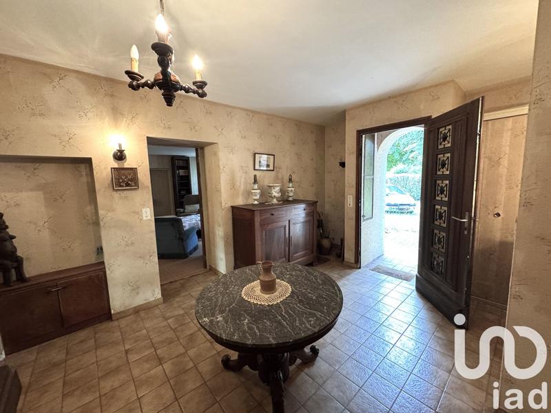 Maison - 195 m² - 9 pièces