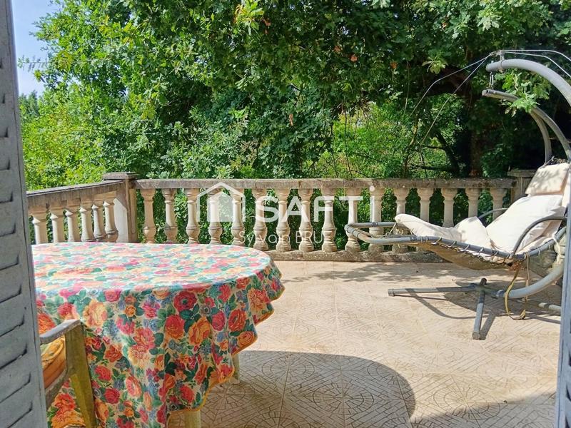 Château - 433 m² - 12 pièces