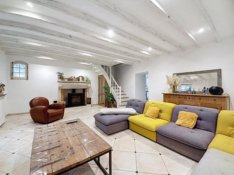 Maison - 160 m² - 6 pièces