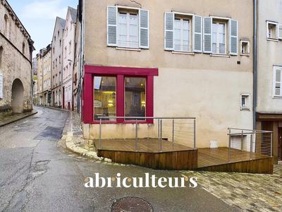 Local commercial - 152 m²