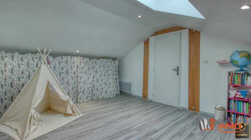 Appartement - 86 m² - 4 pièces