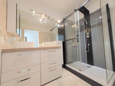 Appartement - 93 m² - 4 pièces