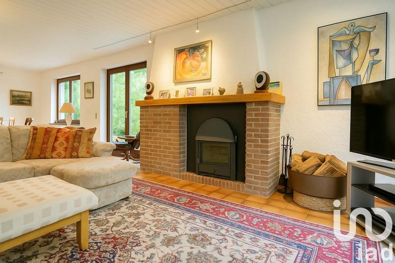 Maison - 245 m² - 10 pièces