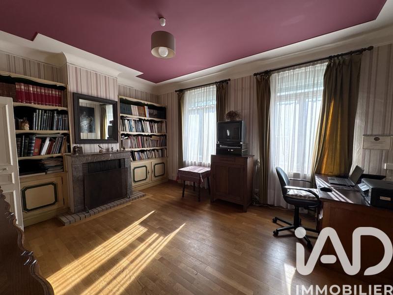 Maison - 188 m² - 8 pièces