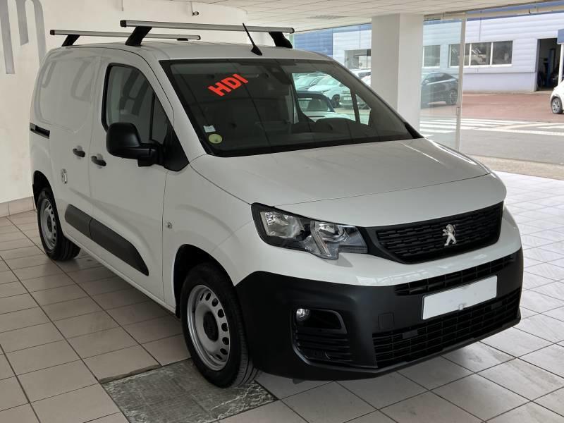 Peugeot Partner Fgn Fourgon Standard 1000 Kg Bluehdi 100 s&amp;S Bvm5 Asphalt