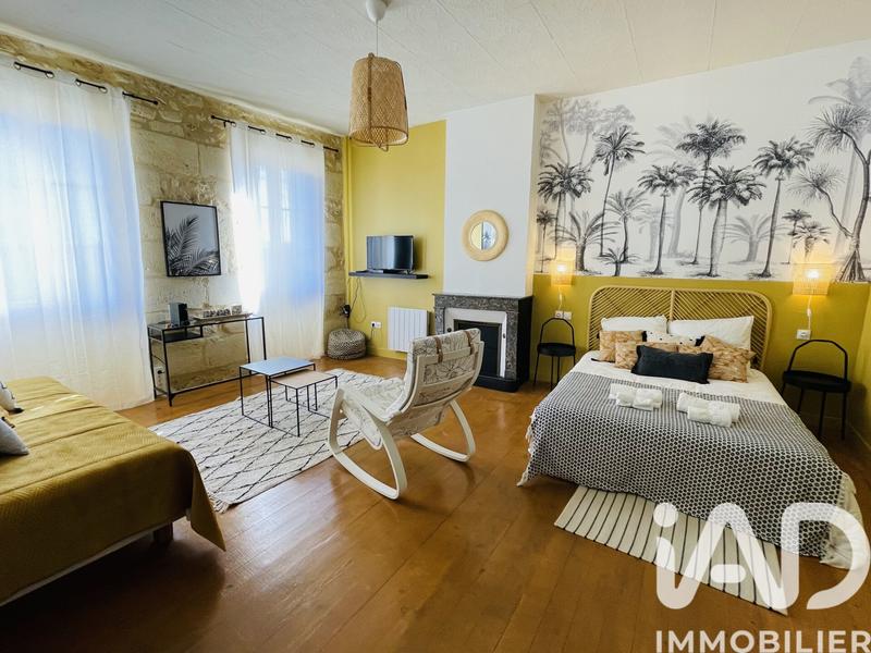 Maison - 320 m² - 10 pièces