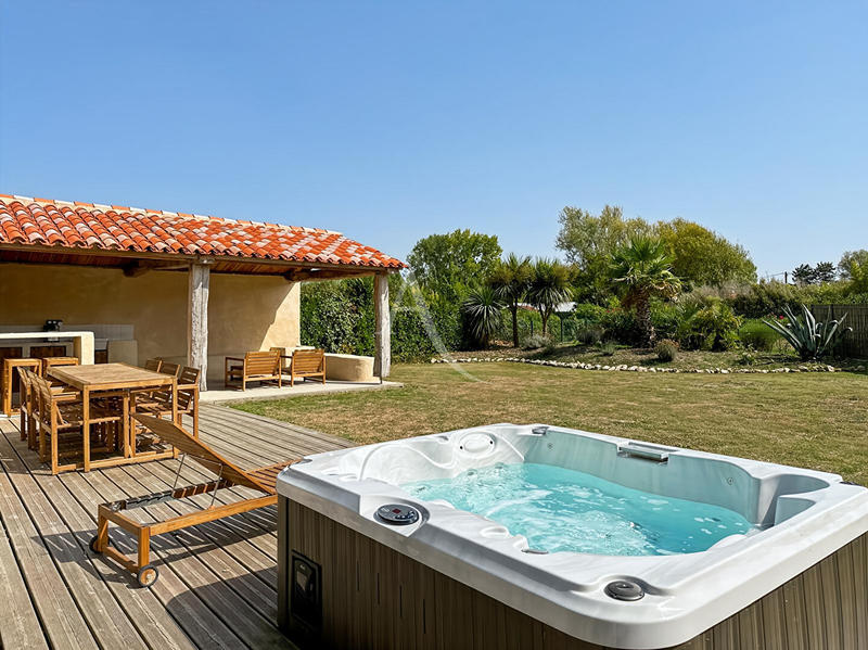 Maison - 104 m² - 3 pièces