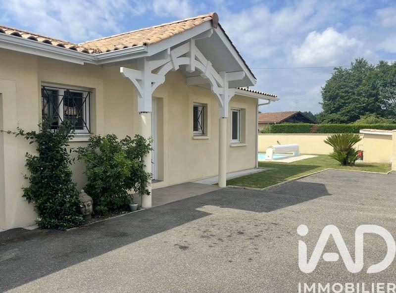 Maison - 95 m² - 4 pièces