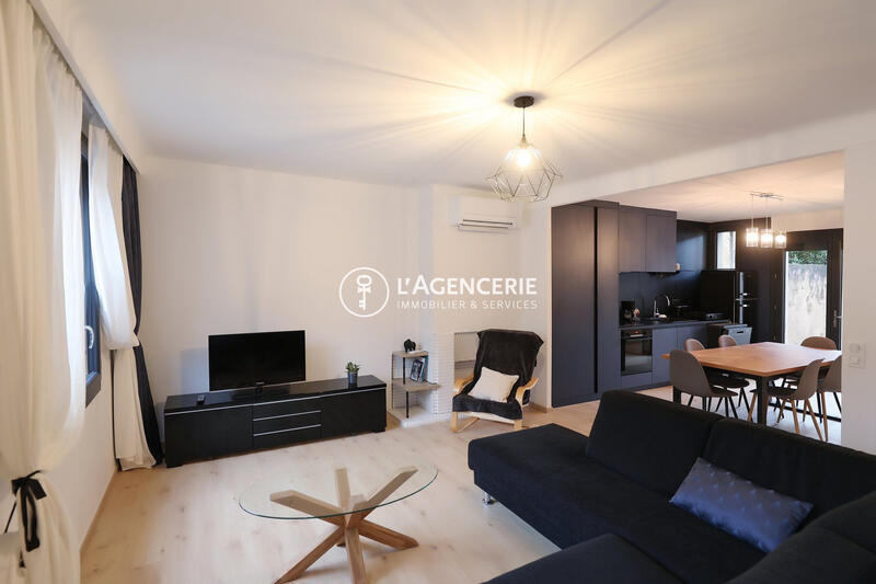 Maison - 102 m² - 4 pièces