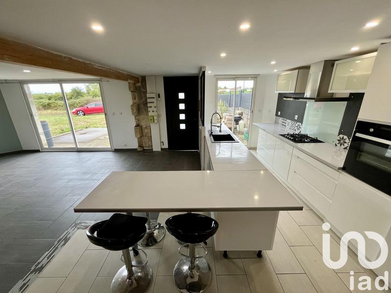 Maison - 96 m² - 4 pièces