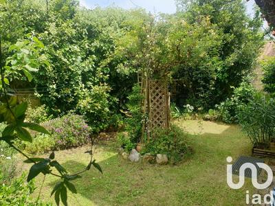 Maison - 107 m² - 6 pièces