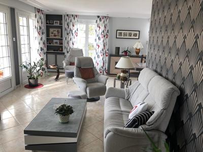 Maison - 156 m² - 7 pièces