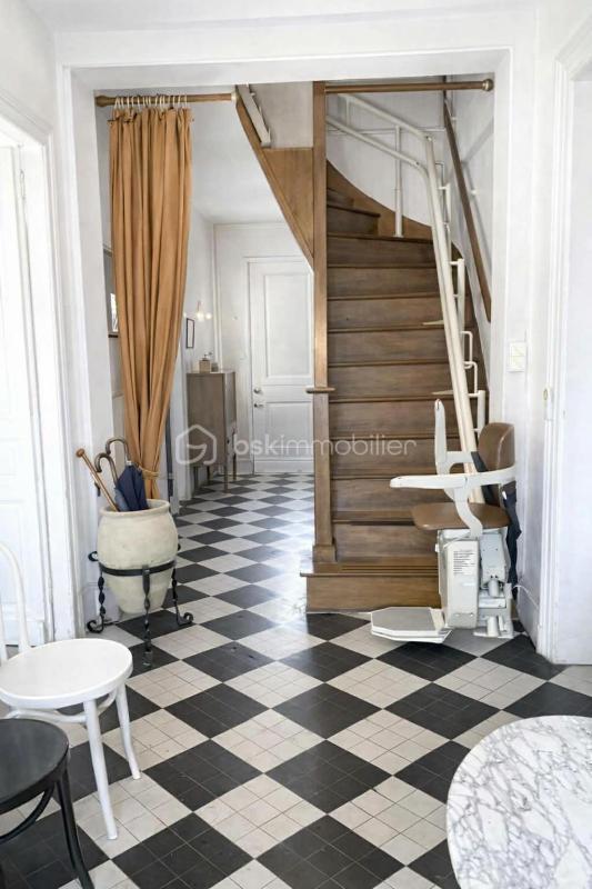 Maison de maîtres - 227 m² - 11 pièces