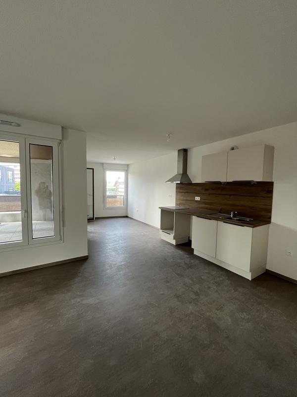 Appartement - 98 m² - 4 pièces