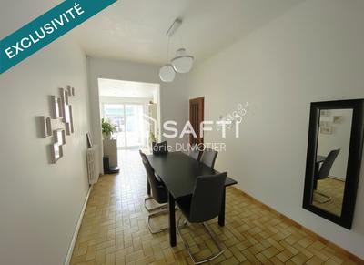 Maison - 100 m² - 5 pièces