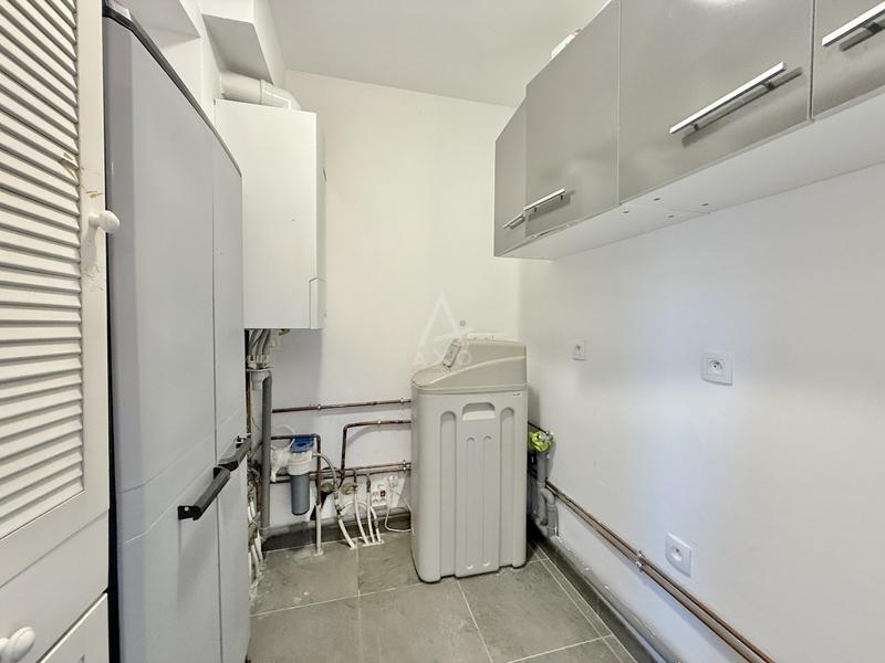 Appartement - 91 m² - 4 pièces