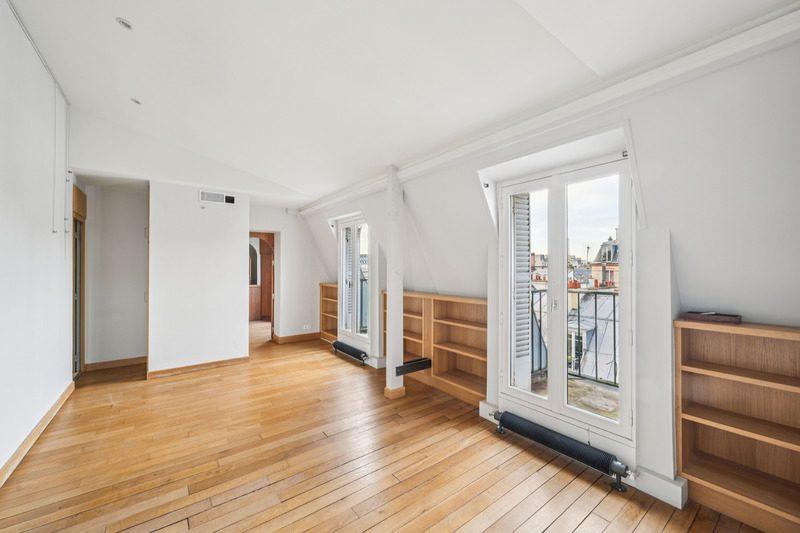 Appartement - 133 m² - 5 pièces